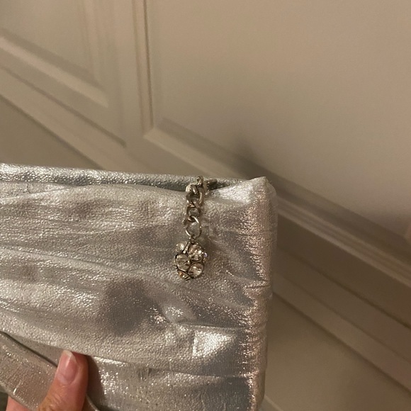 Silver Metallic Formal Clutch Handbag - Picture 5 of 5